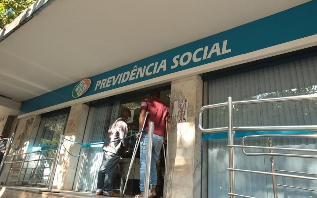 Baixa adesão de cidades goianas às regras da previdência levanta debate sobre má gestão de fundos ⇒ glo.bo/ww8rvgk #NoArNaCBN #CBNGoiania #economia #aposentadoria #municípios