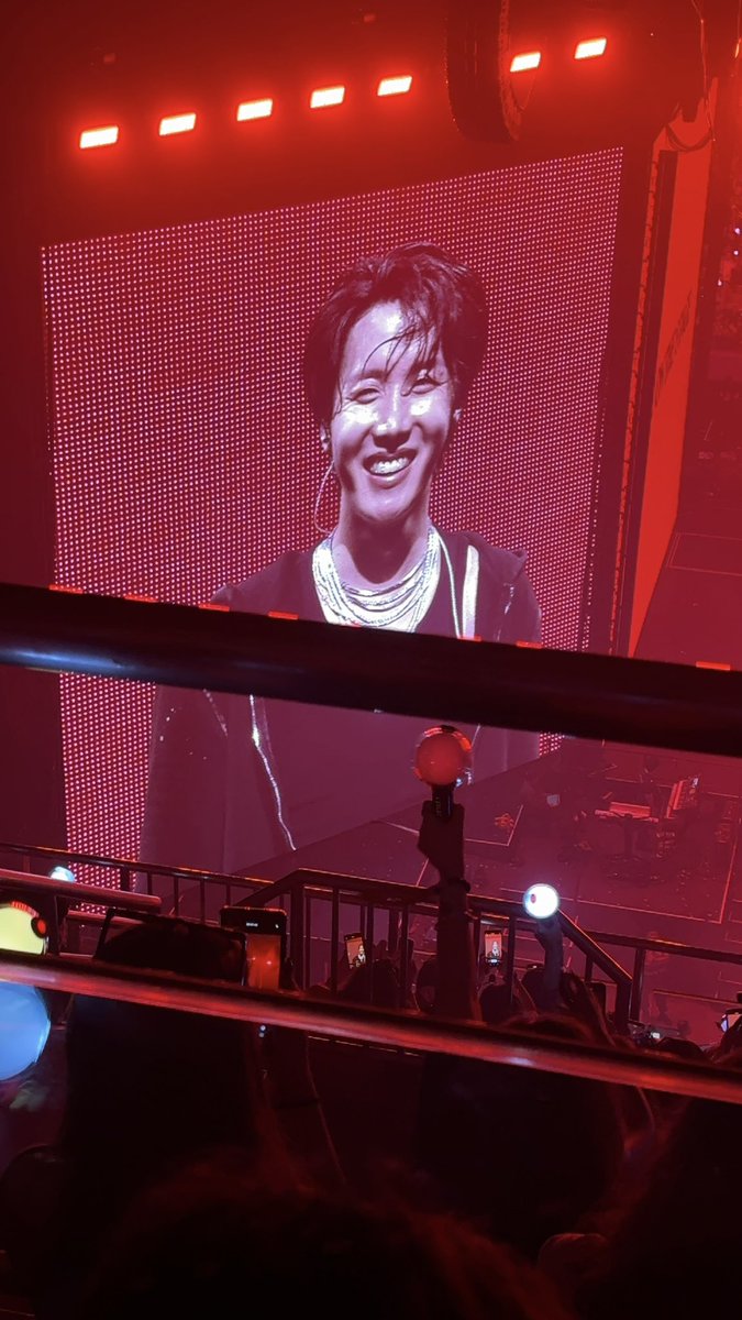 Forever sunshine Hobi 🥹💜

HAPPY BIRTHDAY J-HOPE
#HOBIDAY
#HAPPYJHOPEDAY
#HAPPYBIRTHDAYJHOPE
#To_Be_Continued_218
#HOBIDREAMS2026
#WithjhopeAlways
#AnotherYearOfHope
#HopeBornToShine
#HopeBringsSweetDreams
#제이홉의하루가_사랑으로가득하길
#제이홉_생일복_많이받아