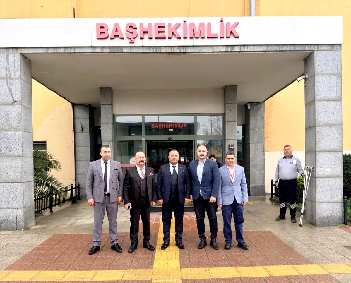 Sağlık İşlerinden Sorumlu İl Başkan Yardımcımız Sn. <a href="/unalkullukmhp/">B.Ünal kulluk</a>, İl Yönetim Kurulu Üyelerimiz Sn. <a href="/AHatayili18672/">Alper Hatayili</a>, Sn. <a href="/Yasin_Sevimm/">Yasin Sevim</a> ve Sn. Yunus Emre Güleç; Arnavutköy Devlet Hastanesi Başhekimi Sn. Uzm. Dr. Emre Aygün, Başhekim Yardımcısı Sn. Op. Dr. Adnan Haşlak, İdari ve