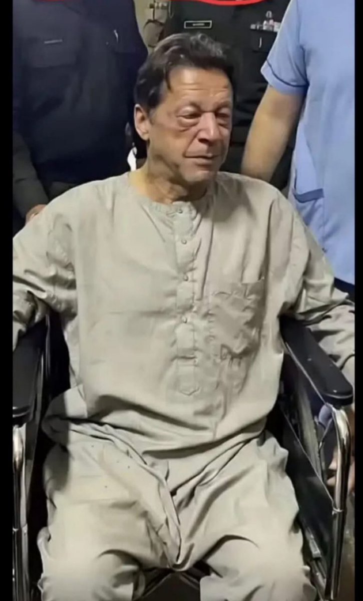 CricketCentrl's tweet image. Imran Khan, who is currently in a Pakistani jail, left doctors stunned. 😳
 
Doctor : "The vision in your right eye has decreased by 85%."

Imran Khan : "Yes, I am aware."

Doctor : "We need to operate on your eye, otherwise, you will loose your sight completely."

Imran Khan :