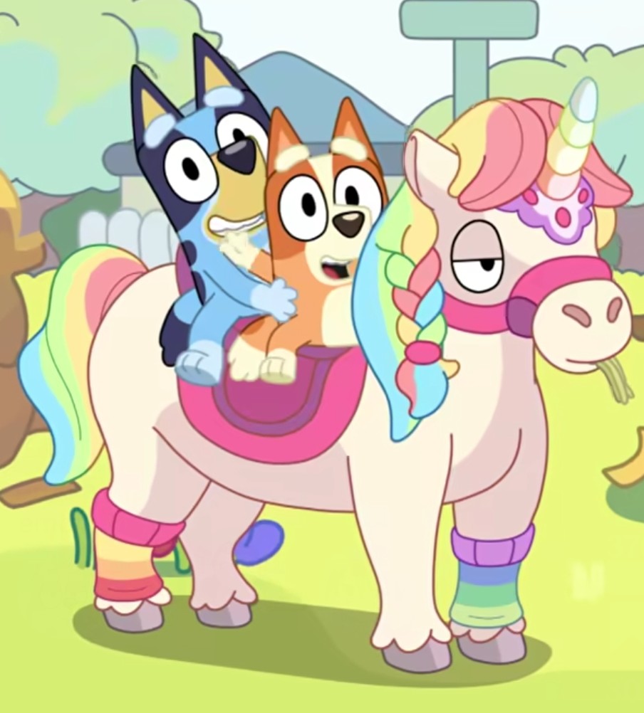 ArzzielMarcena's tweet photo. 2 new images:

Bluey at the Lunar New Year Parade and Bluey and Bingo riding a pony.
#Bluey https://t.co/kaLqGEw1hf