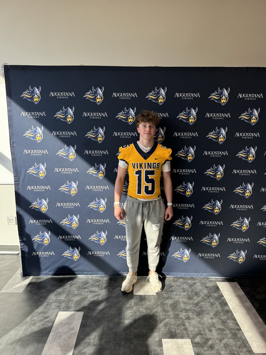 Blake Sieben tweet media