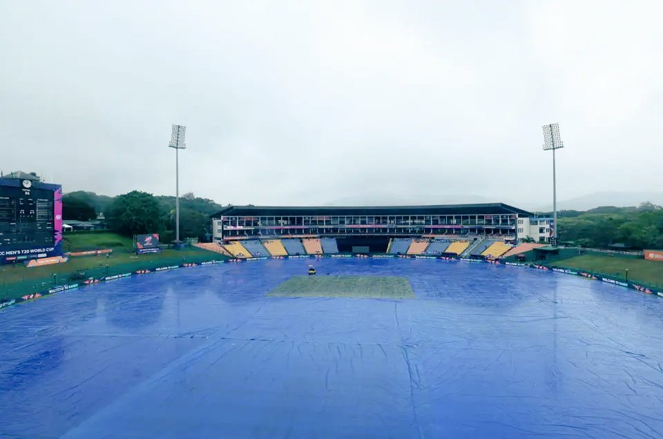 Saurabh_raj3026's tweet photo. Zimbabwe Vs Ireland मैच बारिश के कारण रद्द।
ज़िम्बाब्वे के लिए ऐतिहासिक दिन है आज का फाइनली T20 में टॉप 8 टीमों में जगह बना ली है।
ऐसे छोटी टीम जब इंटरनेशनल लेवल पर नेतृत्व करती है और टॉप में जगह बनाती है तो बहुत गर्व की बात है!
#ZIMvsIRE #ausvszim #T20WorldCup
#T20WC2026 https://t.co/d9a5EvPzjy