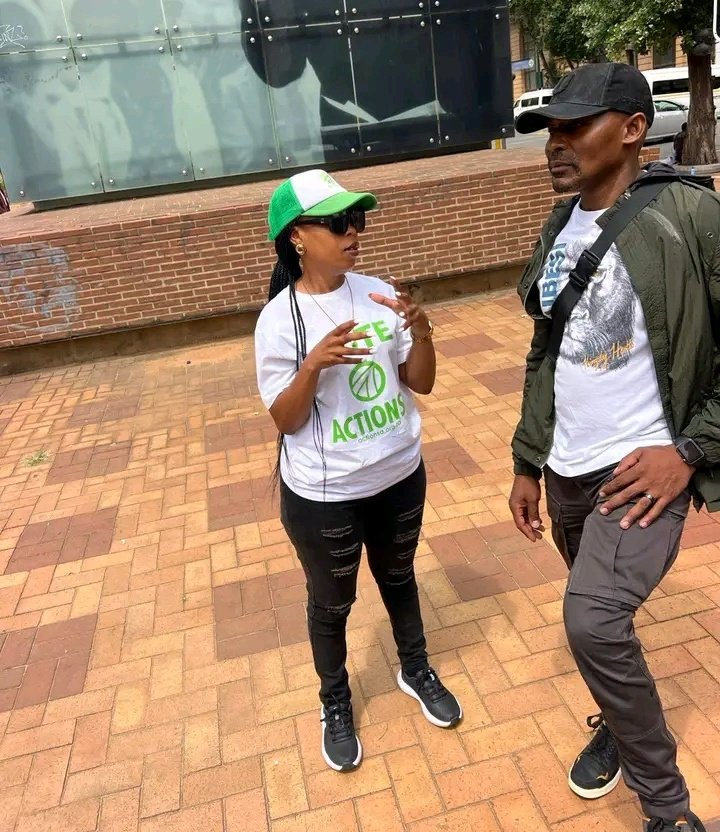 EvelynMondlana's tweet image. 🔊3 Days to the Announcement. @Action4SA is on the ground, engaging residents about who their  preferred ActionSA Joburg Mayoral Candidate is.

@HermanMashaba
@Funzi_Ngobeni @DereleenJ @MikaNgobeni @ME_Beaumont

#3daystogo 
#ActionSAYaBathoPele
#OnlyActionsACanFixGauteng