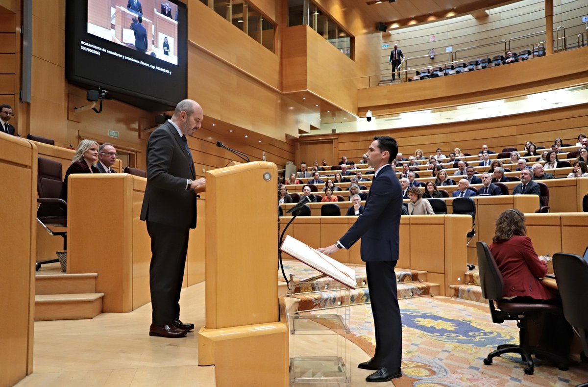 PSOE SENADO tweet media