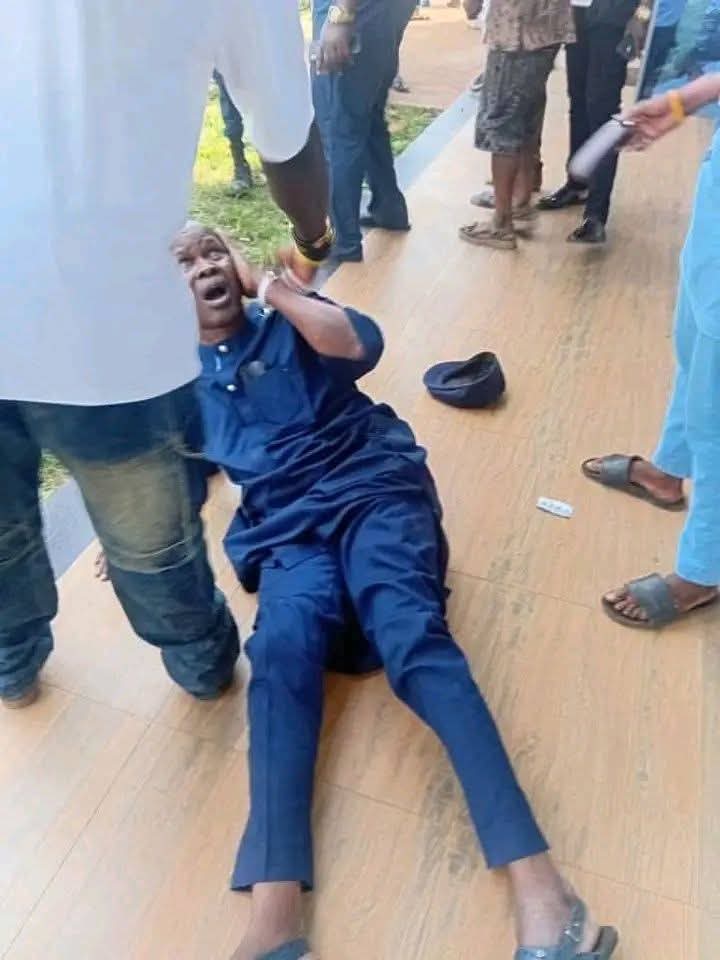 What goes around comes around 

A story for another day Apc chairman in Ondo state was beaten by members over party Congress hijack.