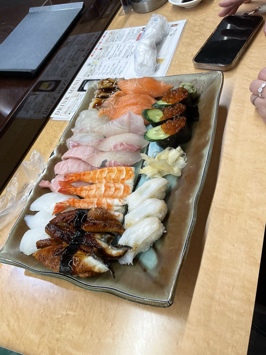 自稱寫手的小Q tweet media
