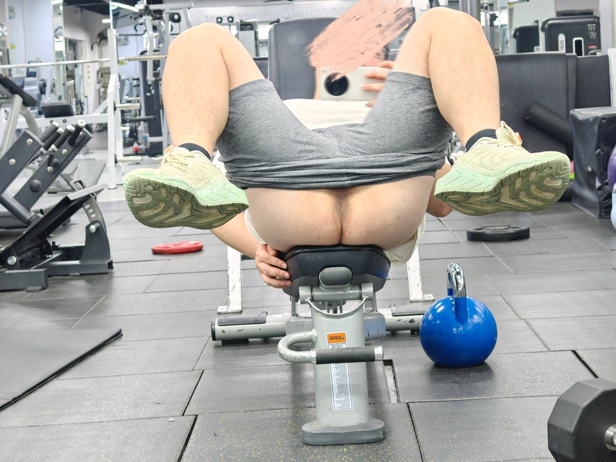 floreLEE tweet media