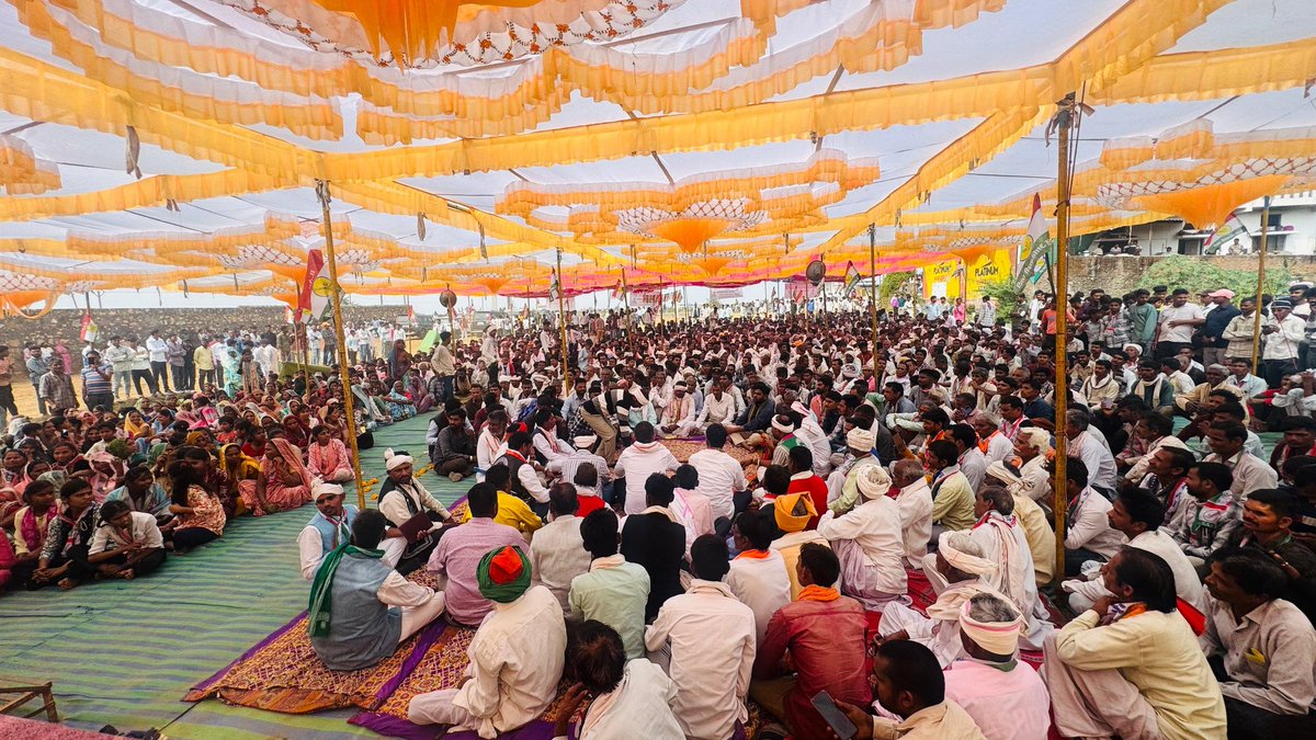 आज संसदीय क्षेत्र अंतर्गत कुशलगढ़ विधानसभा के ब्लॉक सज्जनगढ़ स्थित भीलकुआ में आयोजित कार्यक्रम में सम्मिलित हुए।