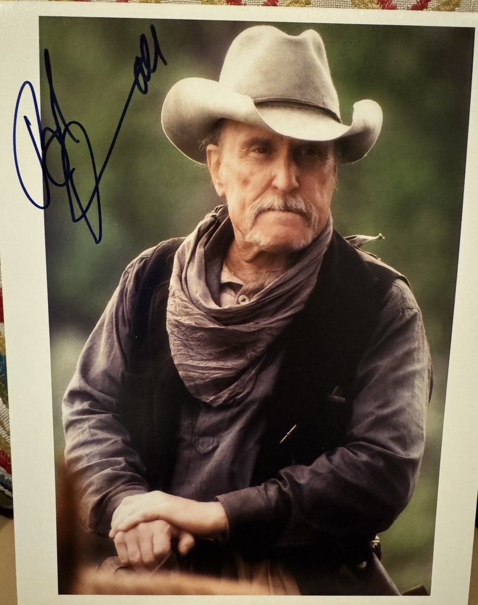 R.I.P. Robert Duvall.  He was especially great in the highly underrated “Secondhand Lions.”