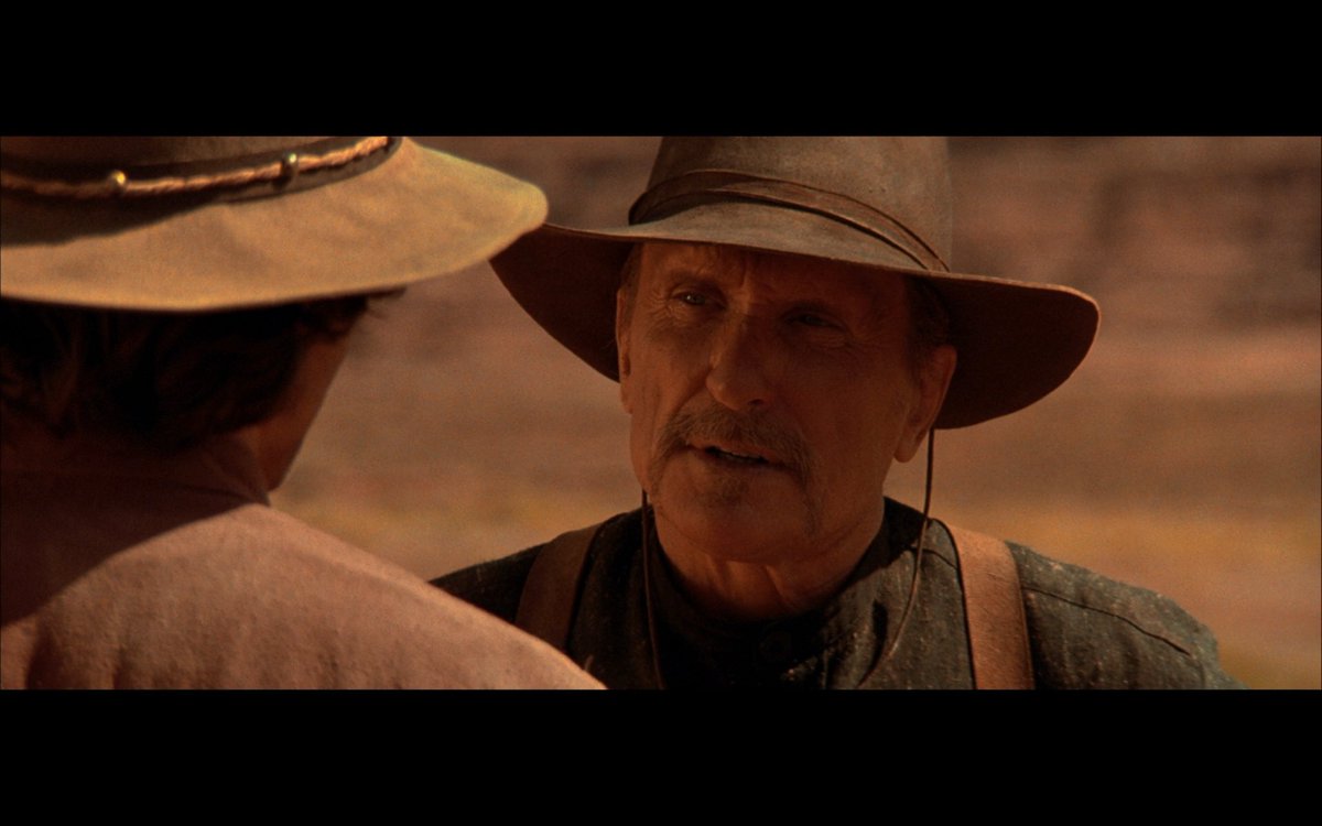 alexhill_dop's tweet image. "You're a real sad case. You don't love who you're fighting for and you don't hate who you're fighting against!"
"Perhaps I can learn to hate with the proper vigor from you, Al" 
"Well, maybe you could, lieutenant"
#Duvall #Geronimo