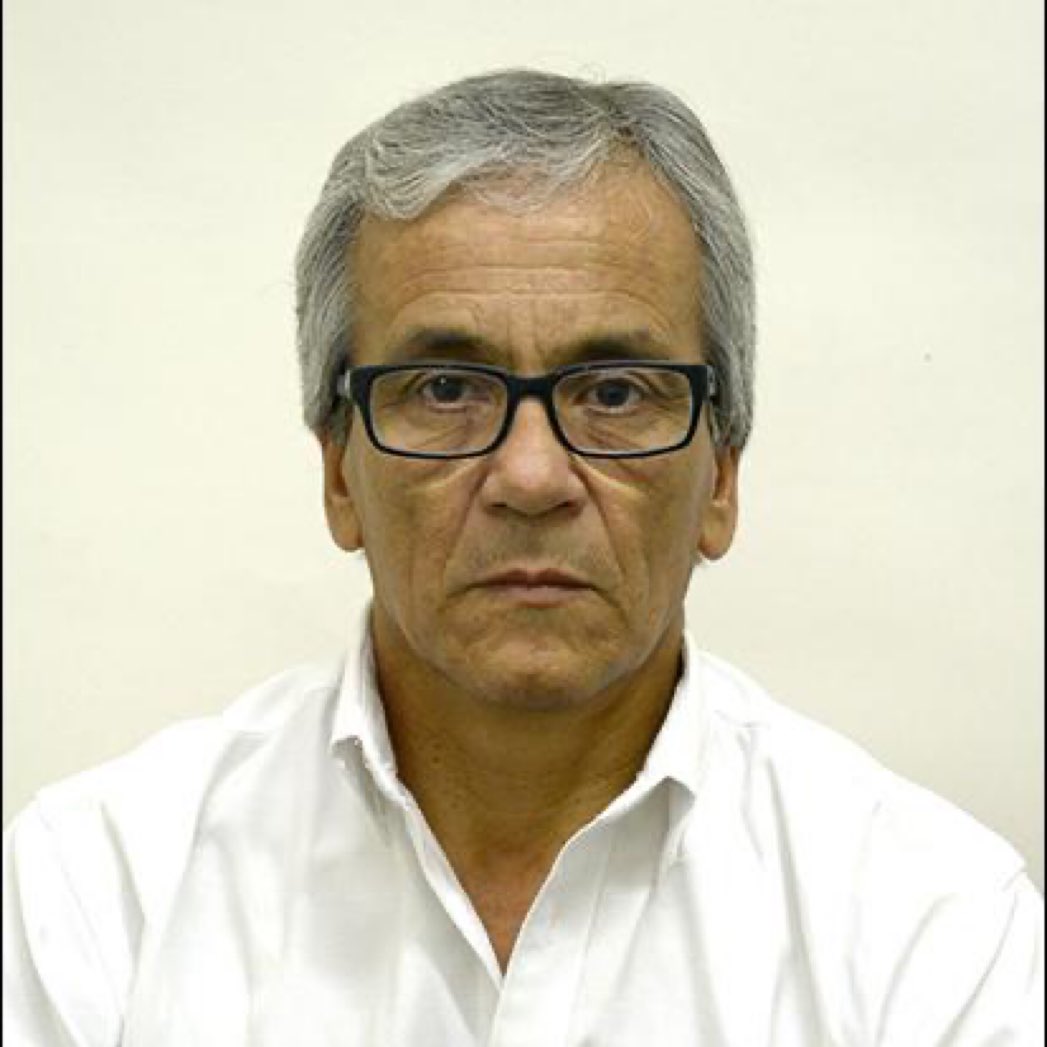 cheloporta's tweet image. Participó de 36 conflictos. 
Va perdiendo 36 a 0
Un éxito  Que podría salir mal