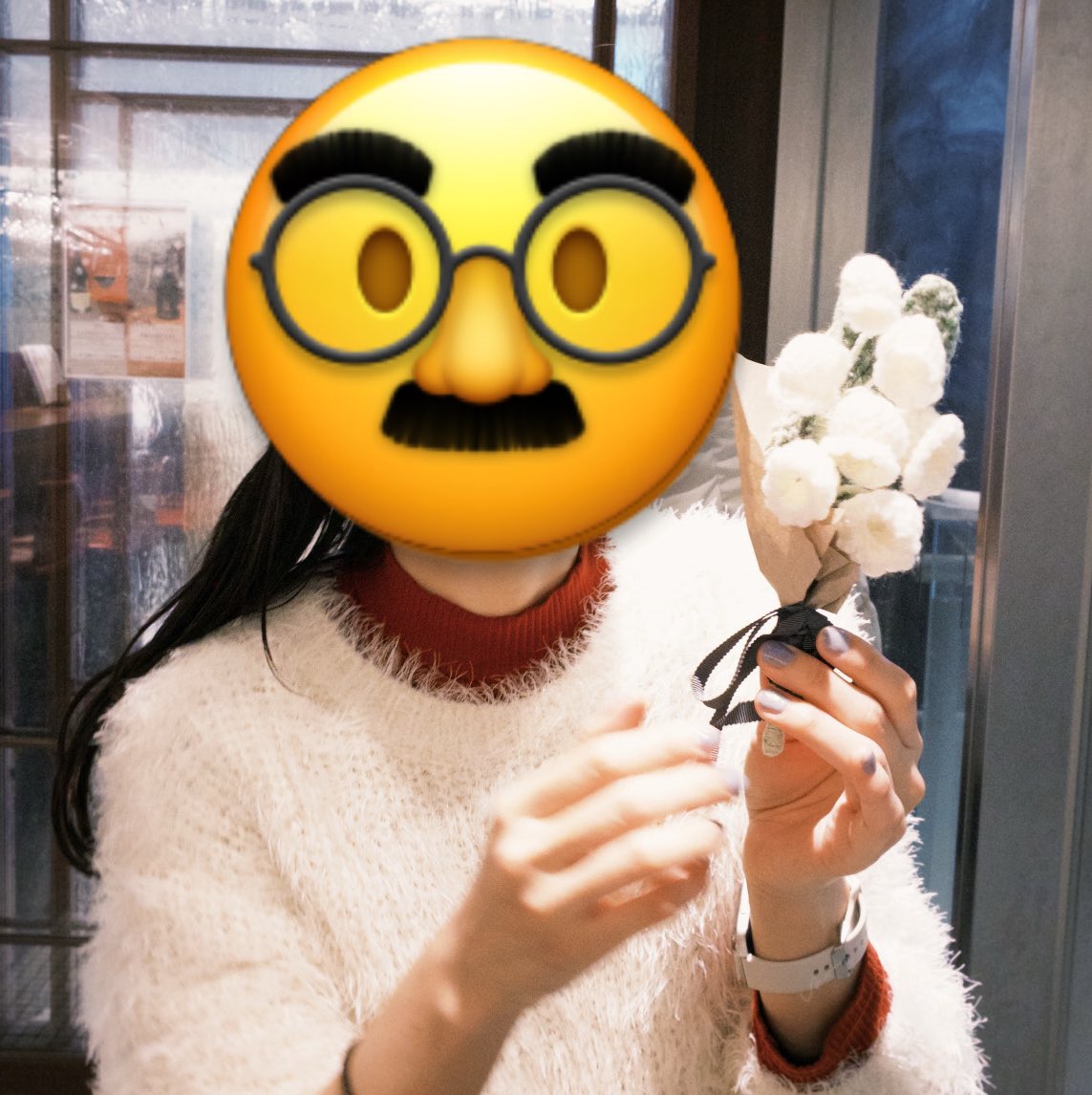 38_24k's tweet photo. わたしが頑張った成果を自慢したい人間に見せてきた。すずらんの花言葉は幸福の再来らしいよ。きみに幸せがいっぱい降ってくるといいな。 https://t.co/UKqGDwvxy7