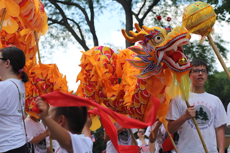 Happy Lunar New Year, Evanston! 🧧
2026 is the Year of the Fire Horse! 🐴

Thank you to the Xilin Northshore Chinese School for their past participation in our parade!

📷: The Daily Northwestern

👉Donate to the 2026 Evanston Fourth celebration! paypal.com/donate/?hosted…