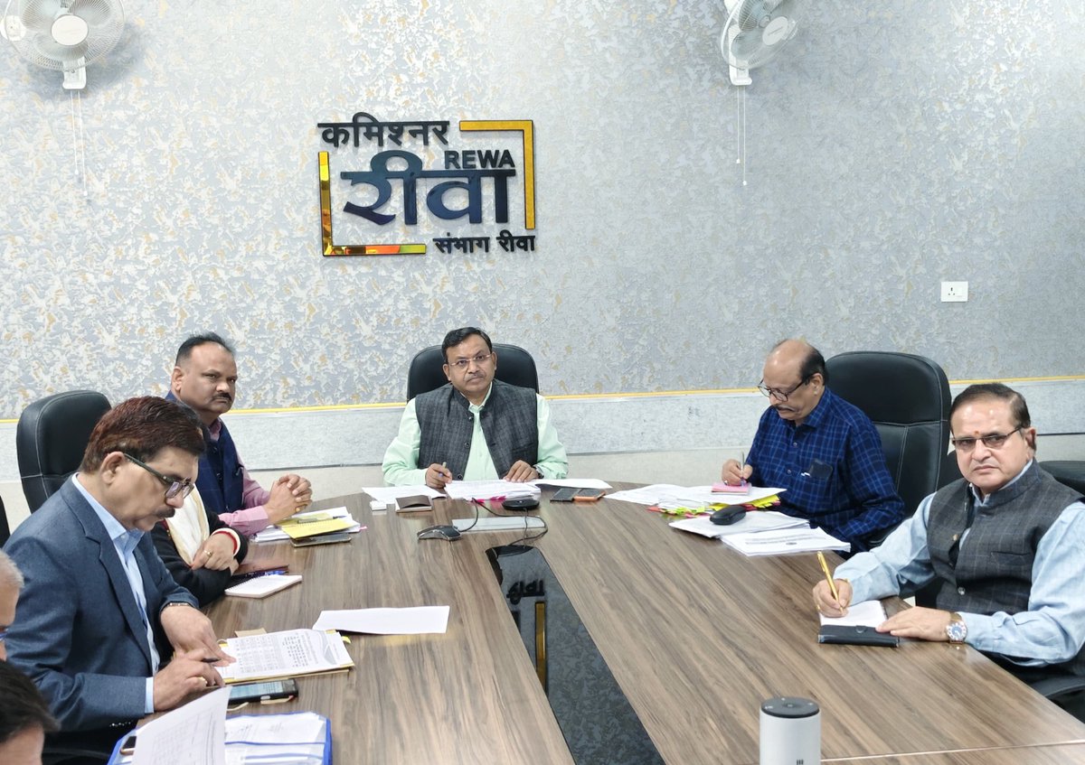 Rewa Commissioner tweet media