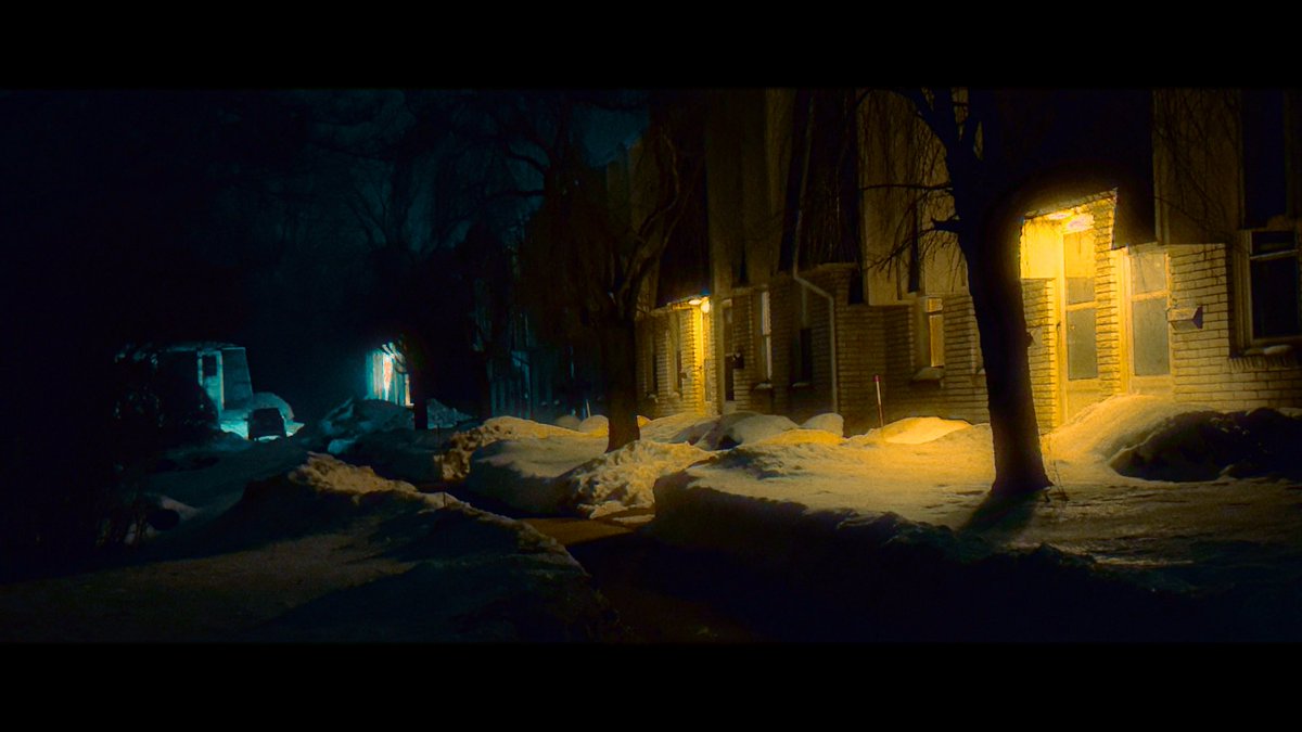 Cinematic
iPhone 17 Pro Max
Ratio: 2.35.1
Custom color grade / luts.