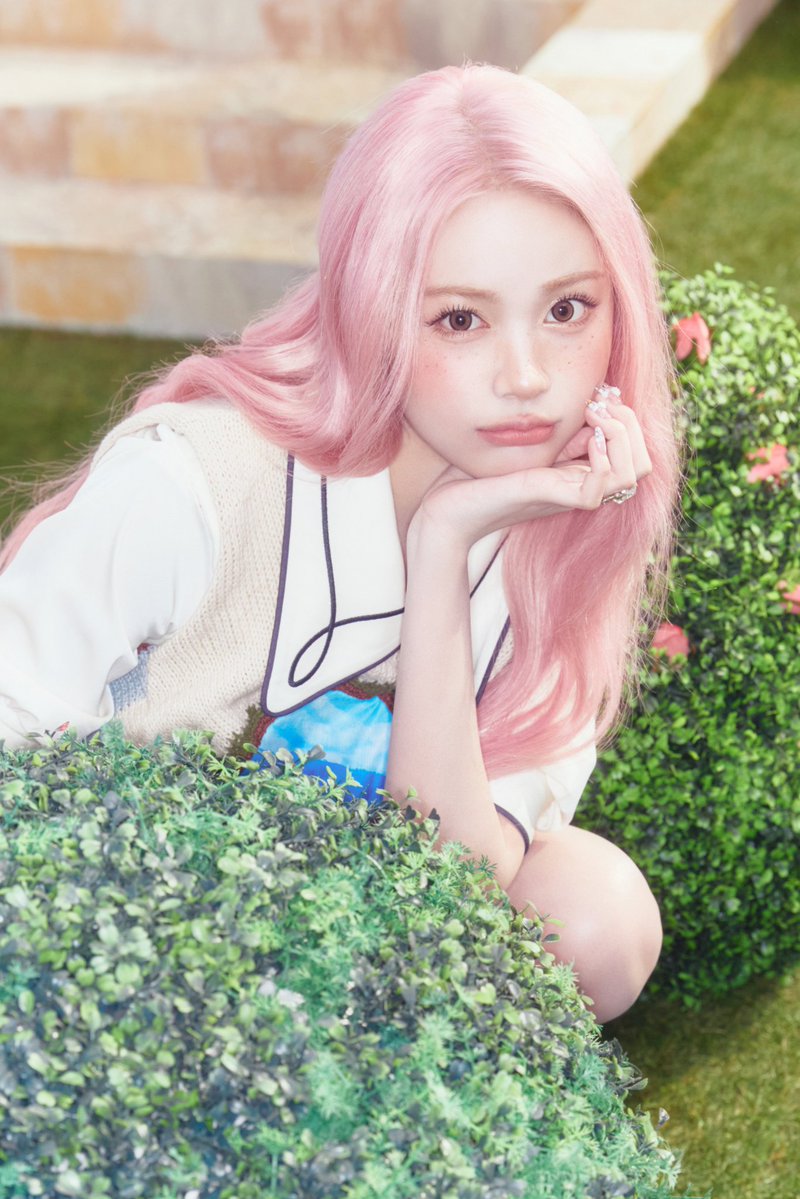 mau tidur tapi lihat ini lagi
AAAAAAAAAKKKKKKKKK 
CARMEN RAMBUT PINK
AAAAAAAAAKKKKKKKKK
