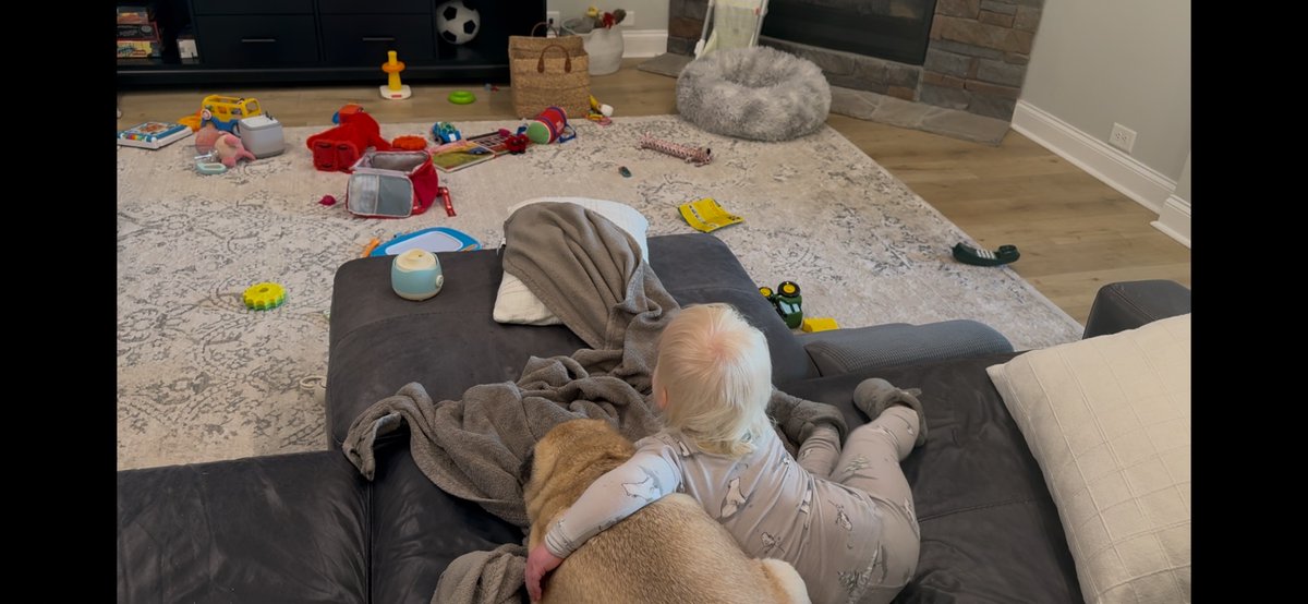 $TSLA “Know your why” one of the first questions I ask all my students is “what is the reason you wanna trade” at first they always say money, after the mentorship almost everyone comes back with family &amp; freedom. Knowing your why makes this very real &amp; not just data on a screen.