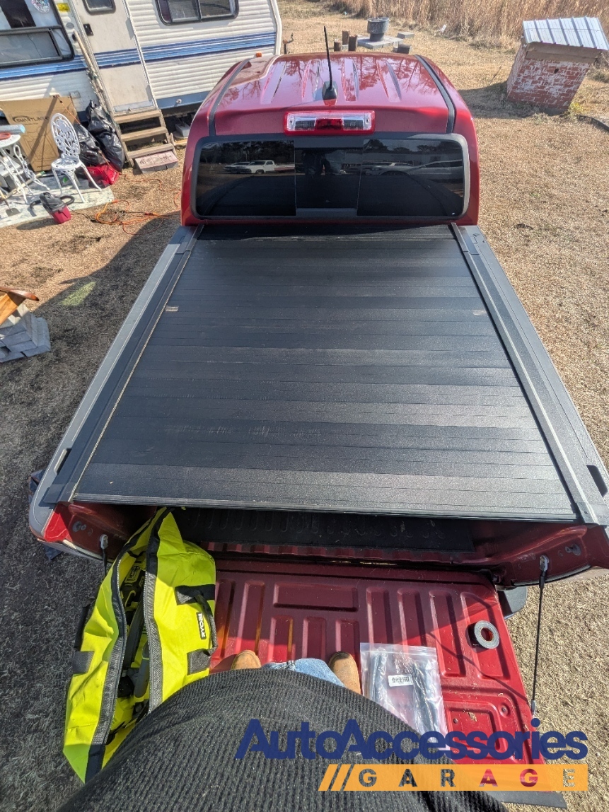 AAGarage's tweet image. John from South Carolina is looking great with his new Trident FastTrack Retractable Tonneau Cover #TridentTruckAccessories #GMCCanyon #TonneauTuesday