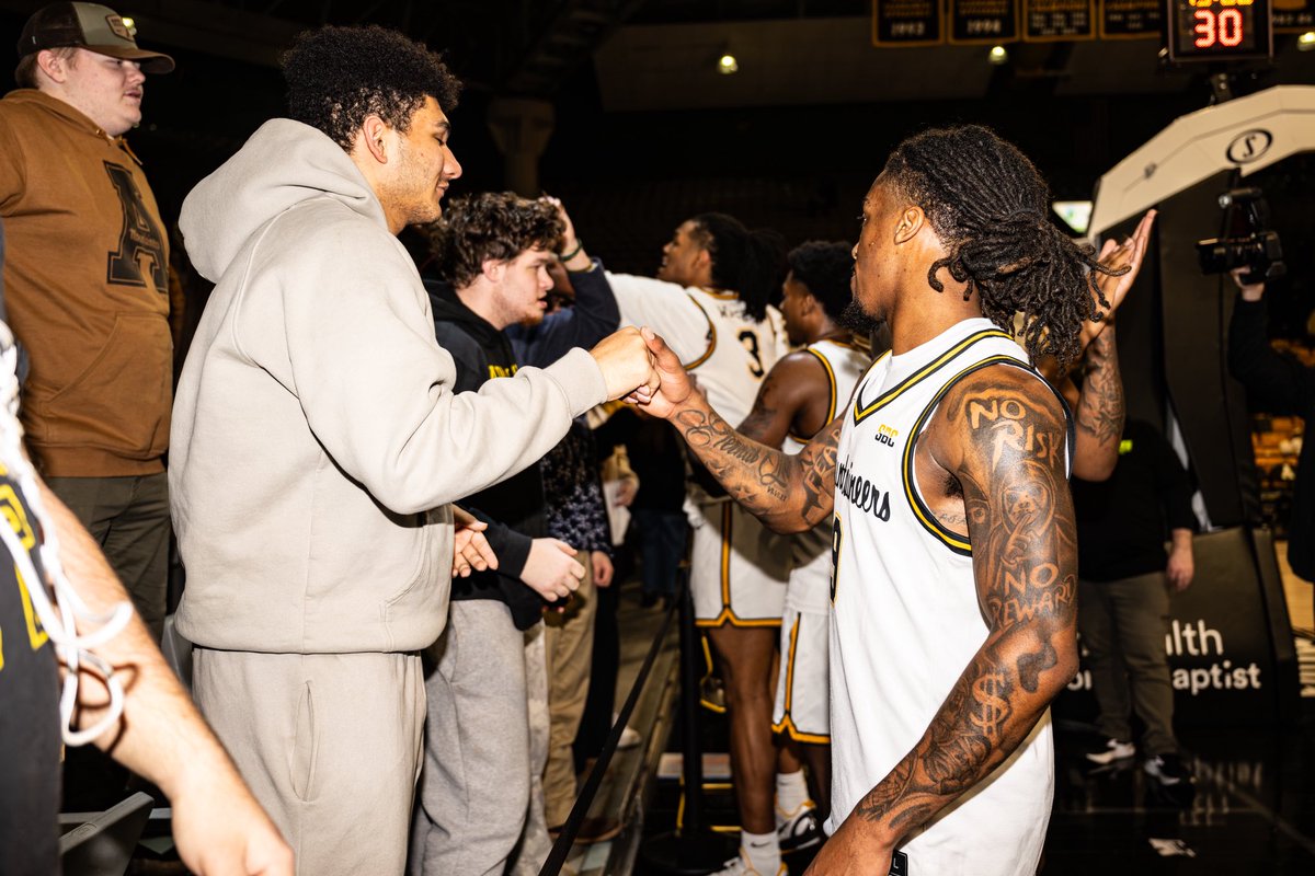 AppStateMBB's tweet image. We couldn’t do what we do without you, #AppNation! 

Get to Holmes this week and help us close out our home schedule strong. 

🎟️ goapp.st/2526MBBSGTix

#TakeTheStairs