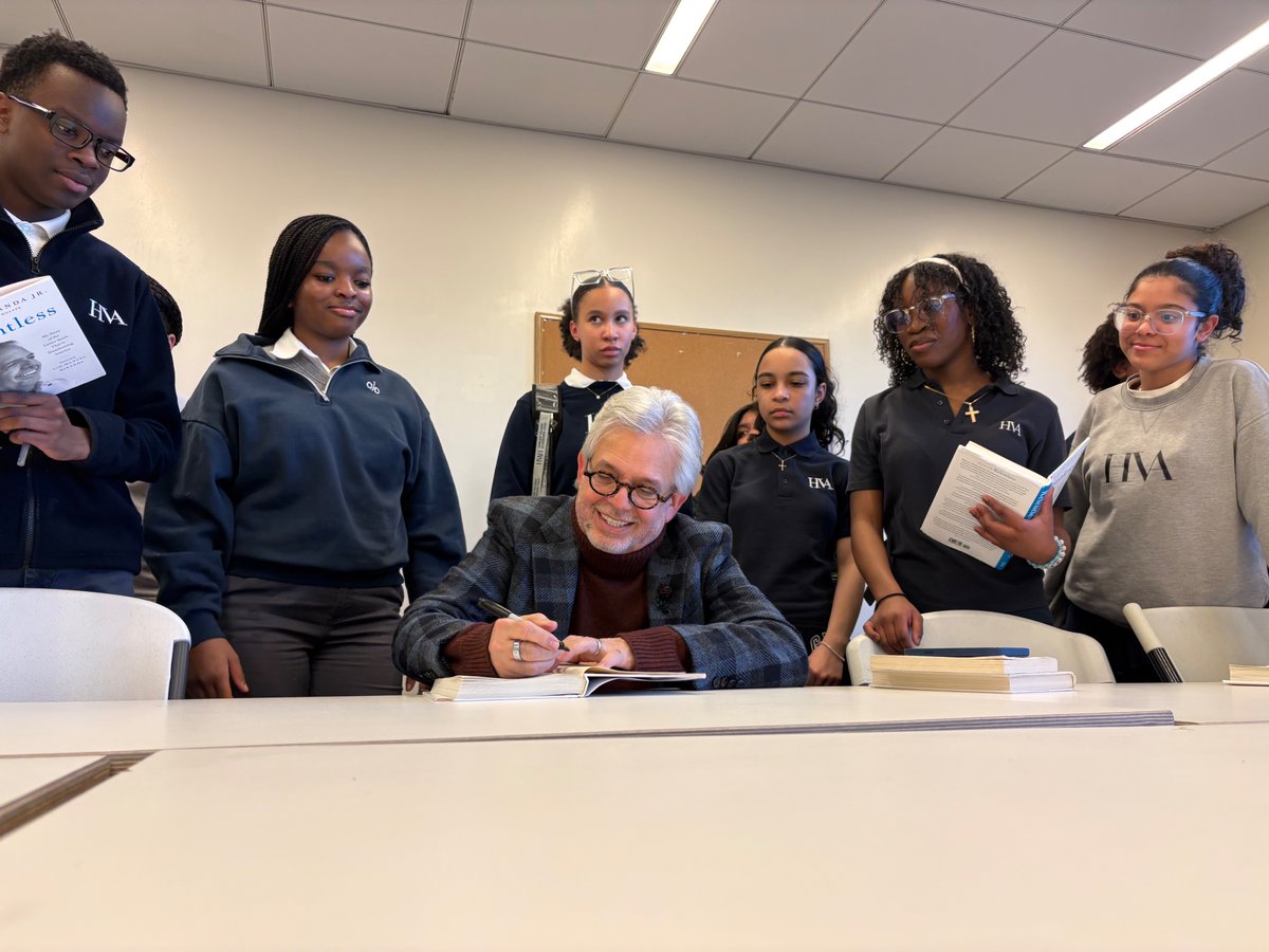 Vegalteno's tweet photo. Great conversation with juniors and seniors at Harlem Village Academies about #RelentlessBook, politics, family, and career. These students asked thoughtful questions and shared their dreams—exactly the kind of exchange that energizes me. Keep reaching! 🙌