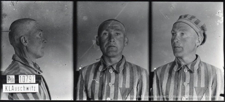 Auschwitz Memorial tweet media