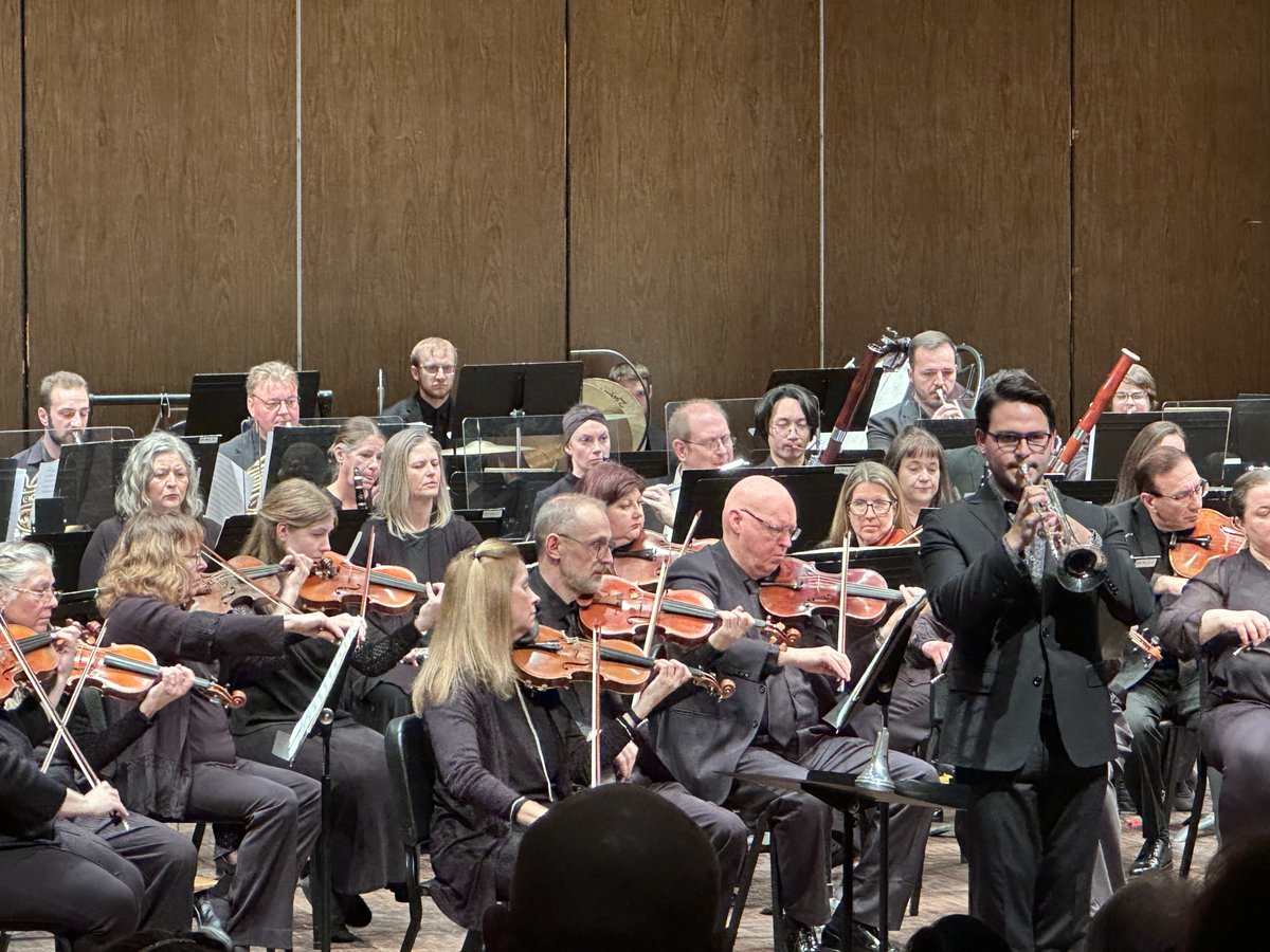 Dr. Amy Thompson tweet media