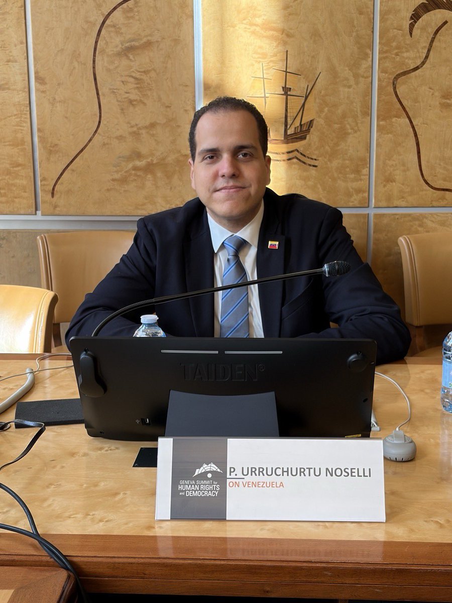 ConVzlaComando's tweet photo. En vivo | Pedro Urruchurtu (@Urruchurtu), coordinador Internacional del Comando Con Vzla, participa en Geneva Summit, en representación de Venezuela 🇻🇪 

Escúchalo aquí:
https://t.co/WJ60GjXMXr https://t.co/PoO62A9ygG