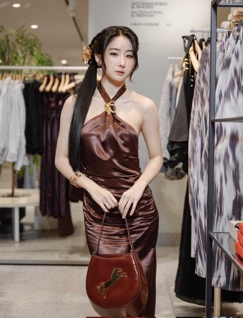 Every step matters. YOKO STUNS AT HM #HMNewYear2026xYoko #YokoApasra