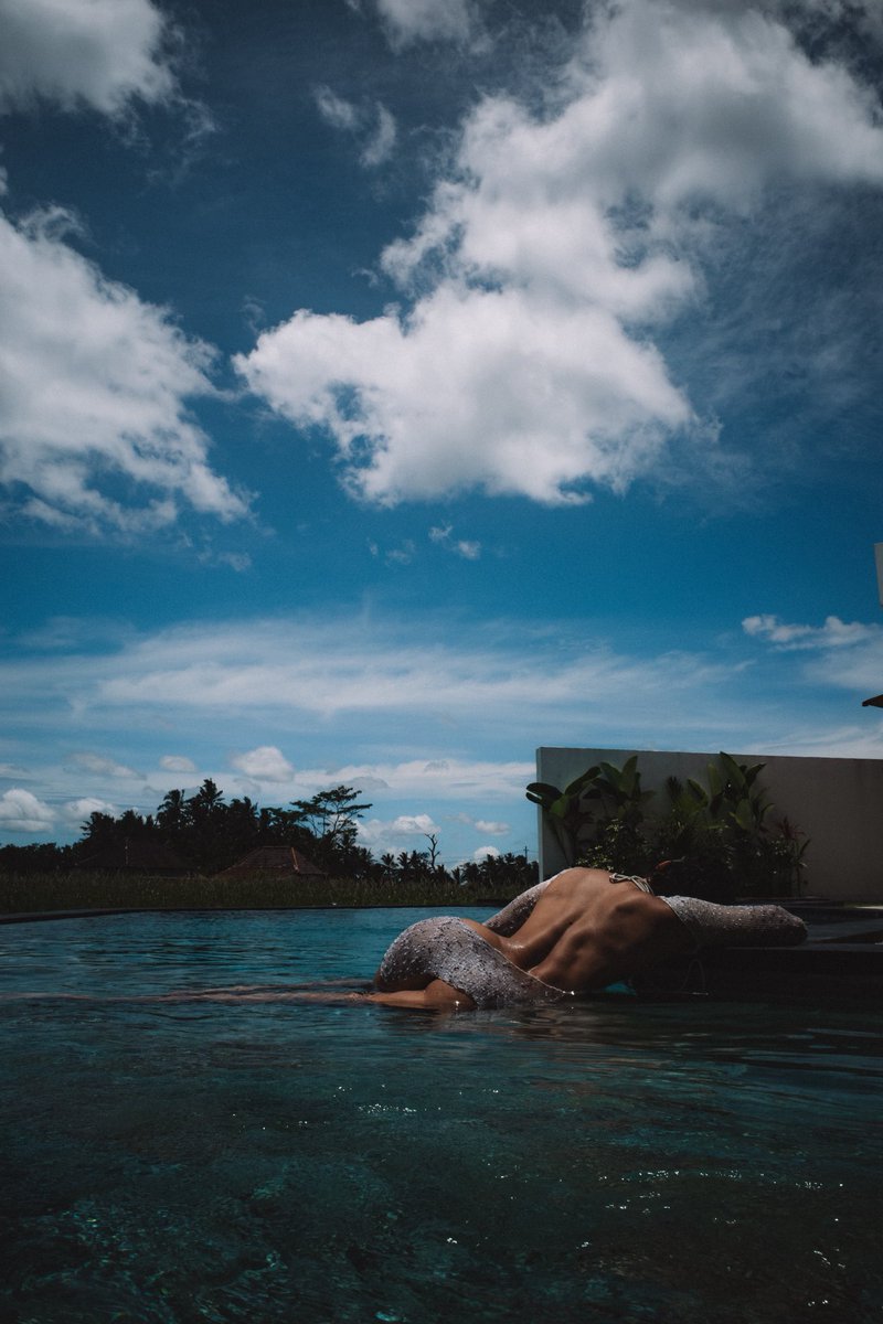 Clara René tweet media