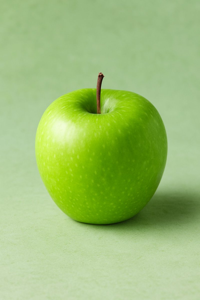 LabMariam48488's tweet image. Apples

Red or green apples -which do you prefer? 

Did you know?
• Apples contain gut-friendly fiber
• The skin holds valuable antioxidants
• They’re naturally low in calories
Crunchy. Fresh. Everyday nutrition.
#HealthyEating #FreshProduce #MariamFoodLab