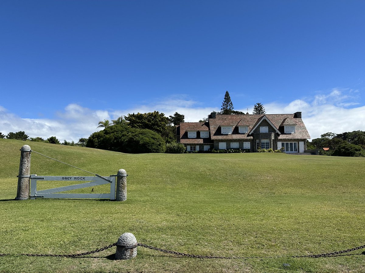 Nadina ✨ tweet media