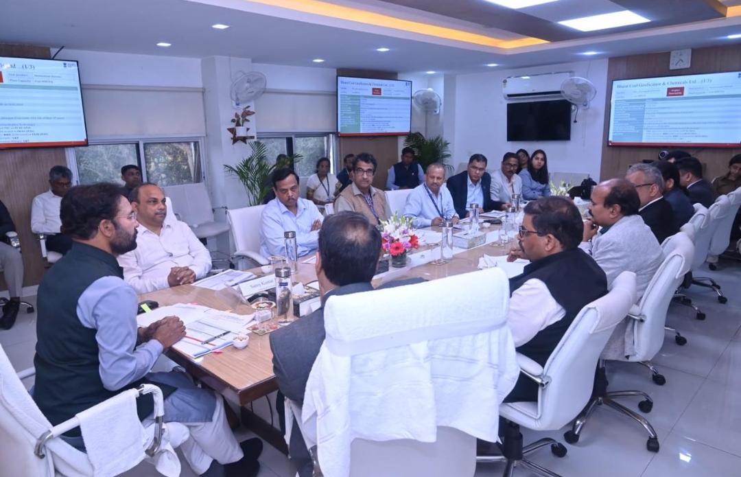 Reviewed the progress of Coal Gasification projects in a meeting with stakeholders from the public and private sectors, in the presence of senior officers of the Ministry of Coal.

Emphasised the need for timely execution and early commissioning of projects, with coordinated