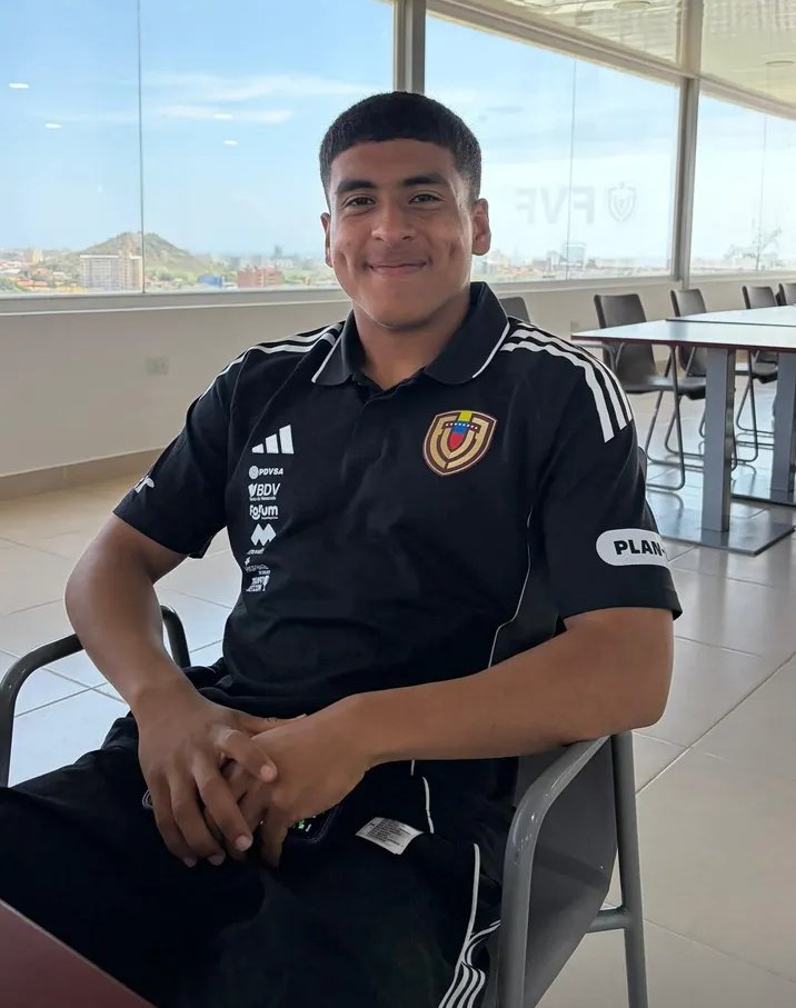 La cara de alguien que no mata ni a una mosca y a su vez es el mejor jugador de Caracas