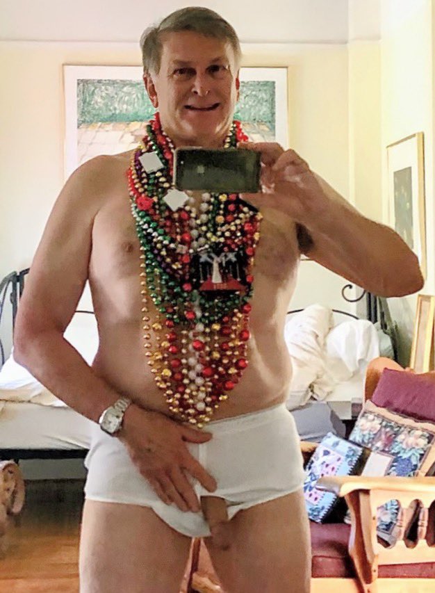 Robertski30's tweet photo. Happy Mardi Gras. Showing off some of my beads that I got. https://t.co/1uHSAzwJs5