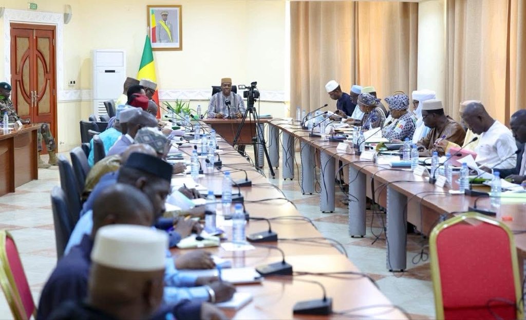 ALHAMDOU AG ILYÈNE tweet media