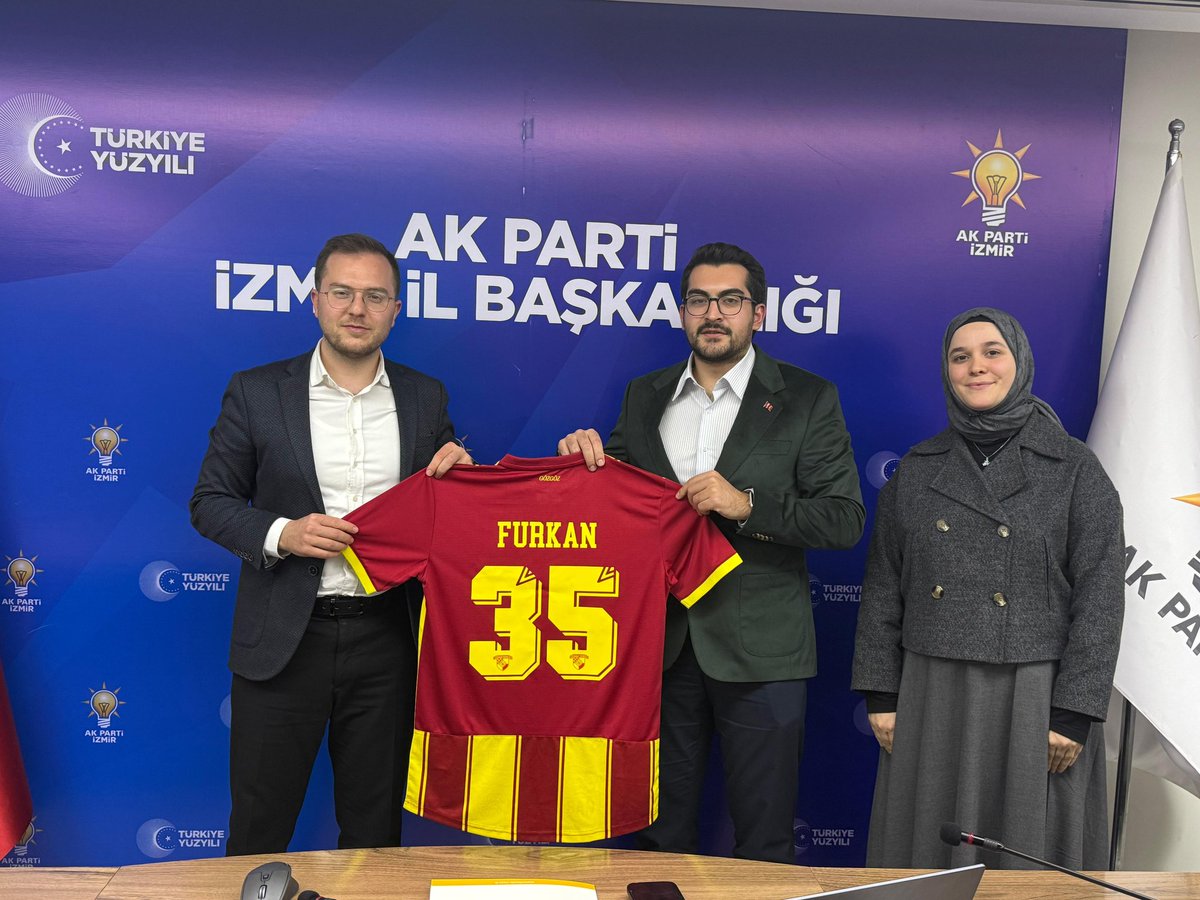 3️⃣5️⃣ İzmir’imizden bugüne bir hatıra Sn. Başkanım... <a href="/AFurkanZengin/">AlperenFurkanZengin</a>