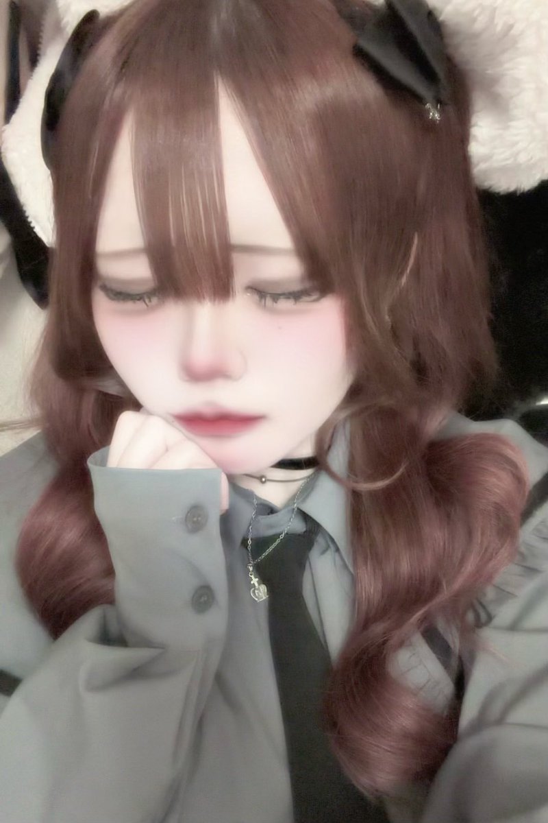 あも tweet media
