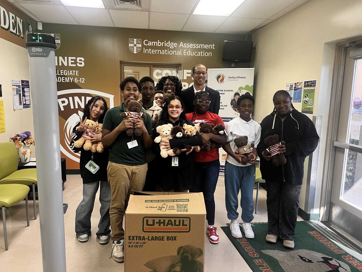 Pines Collegiate Academy 6-12 tweet media