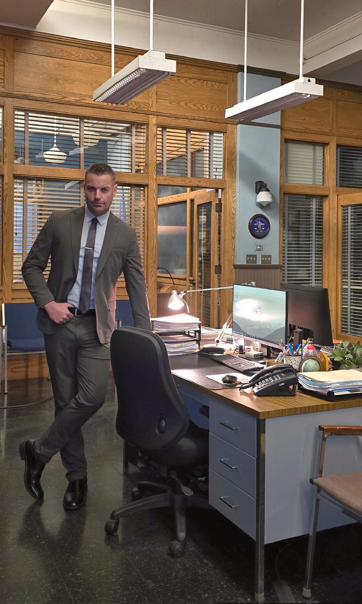 xHollywoodDaddy's tweet image. #OnSet 🎬