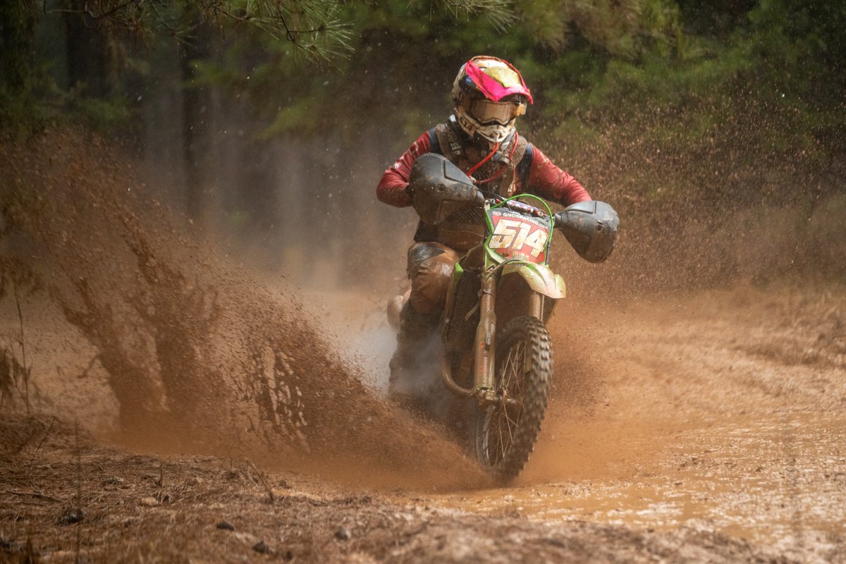 Pirelli MX tweet media