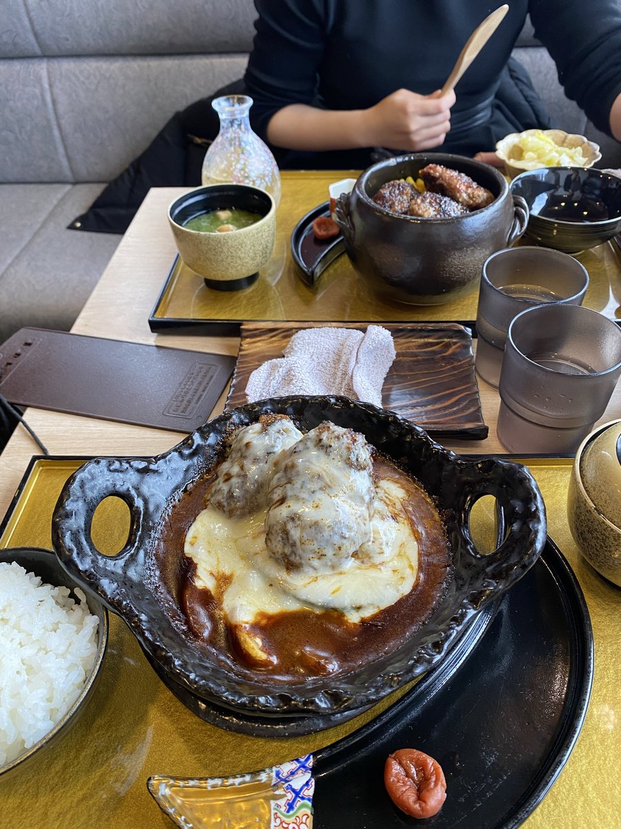 ConiferForests's tweet photo. 珍しく早朝にお腹空いたから、つい最近食べた美味しすぎるハンバーグで飯テロするわ。 https://t.co/YXRvxkQzCd