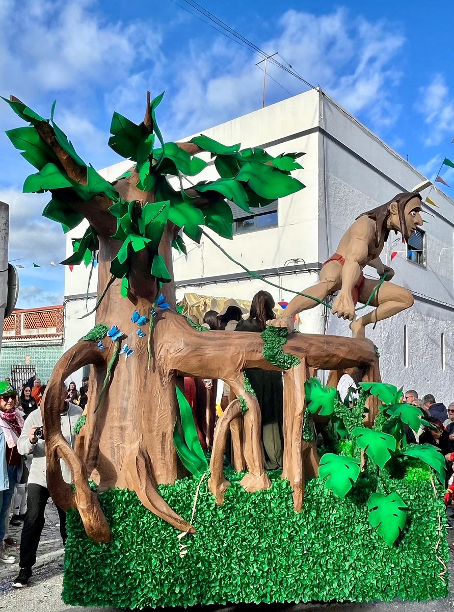 lizzie_hubbard2's tweet image. More #Carnival parades, with lots of fun and colour from East #Algarve #Portugal 🇵🇹 🇵🇹 #CarnivalPortugal