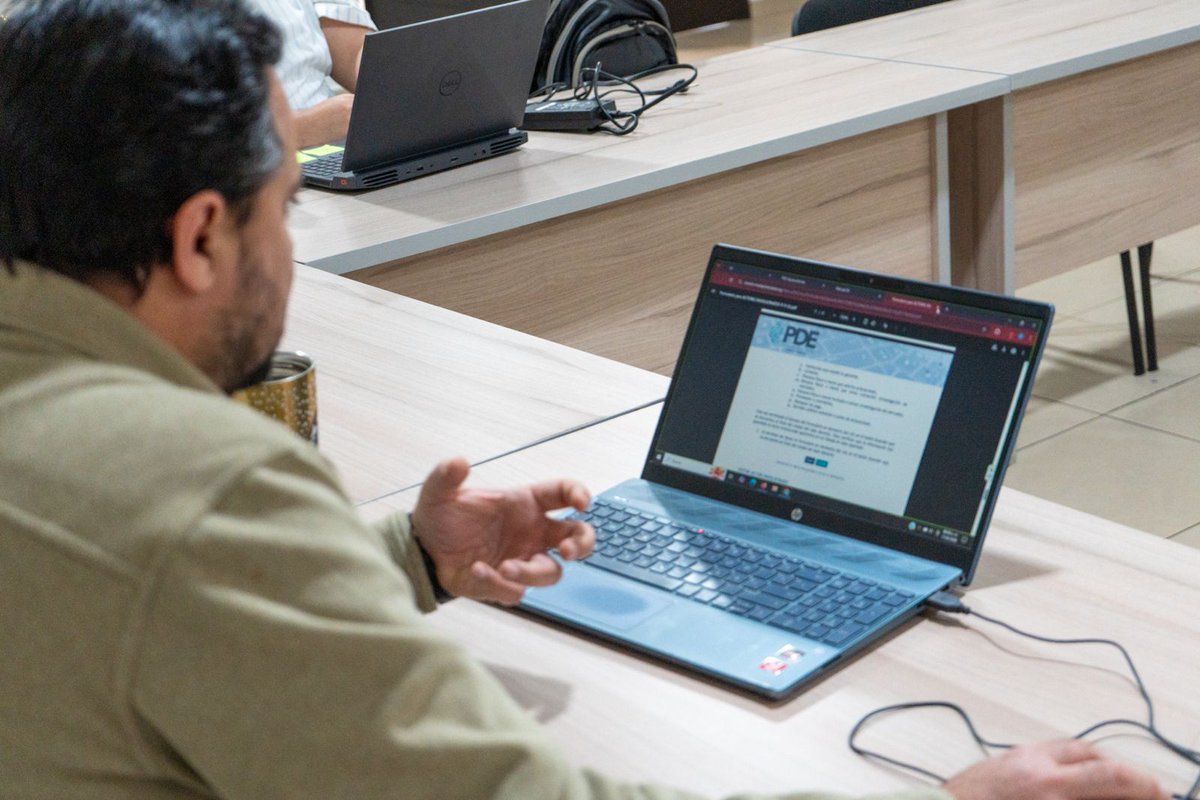 En la SESEA se impartió capacitación al área de Administración y Finanzas del CONALEP sobre el Sistema 6 (S6) de la Plataforma Digital Estatal, fortaleciendo el cumplimiento y la correcta integración de información.

#SESEA