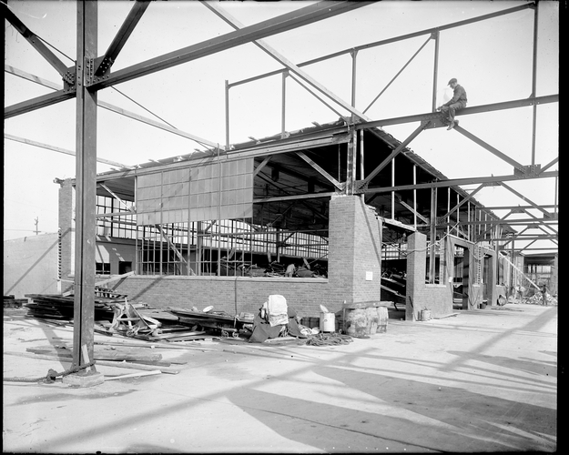 DanisBuilds's tweet photo. In 1918, demand for battle planes surged at the start of WWI. Danis built Plant 1 for the Dayton-Wright Airplane Co. while crews produced 40 battle planes per day onsite. As we celebrate 110 years, we reflect on the innovation and grit that continues to define us today.
#110Years https://t.co/q3nWJVTwDc