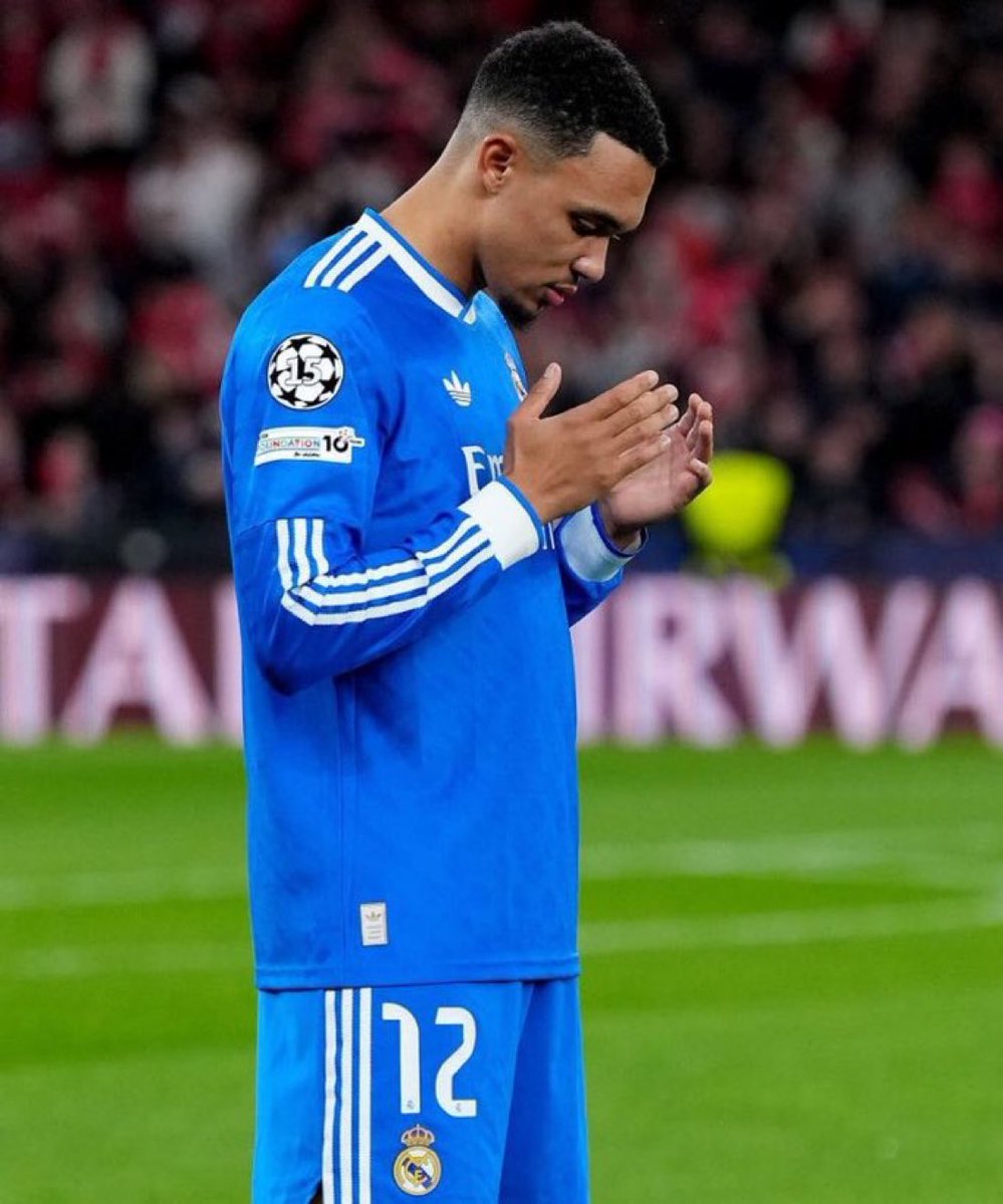 من كثر ما ضيع ارنولد قام يدعي على مبابي