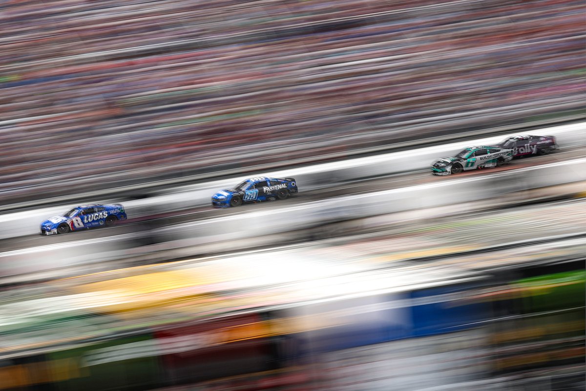 Martinsville Speedway tweet media