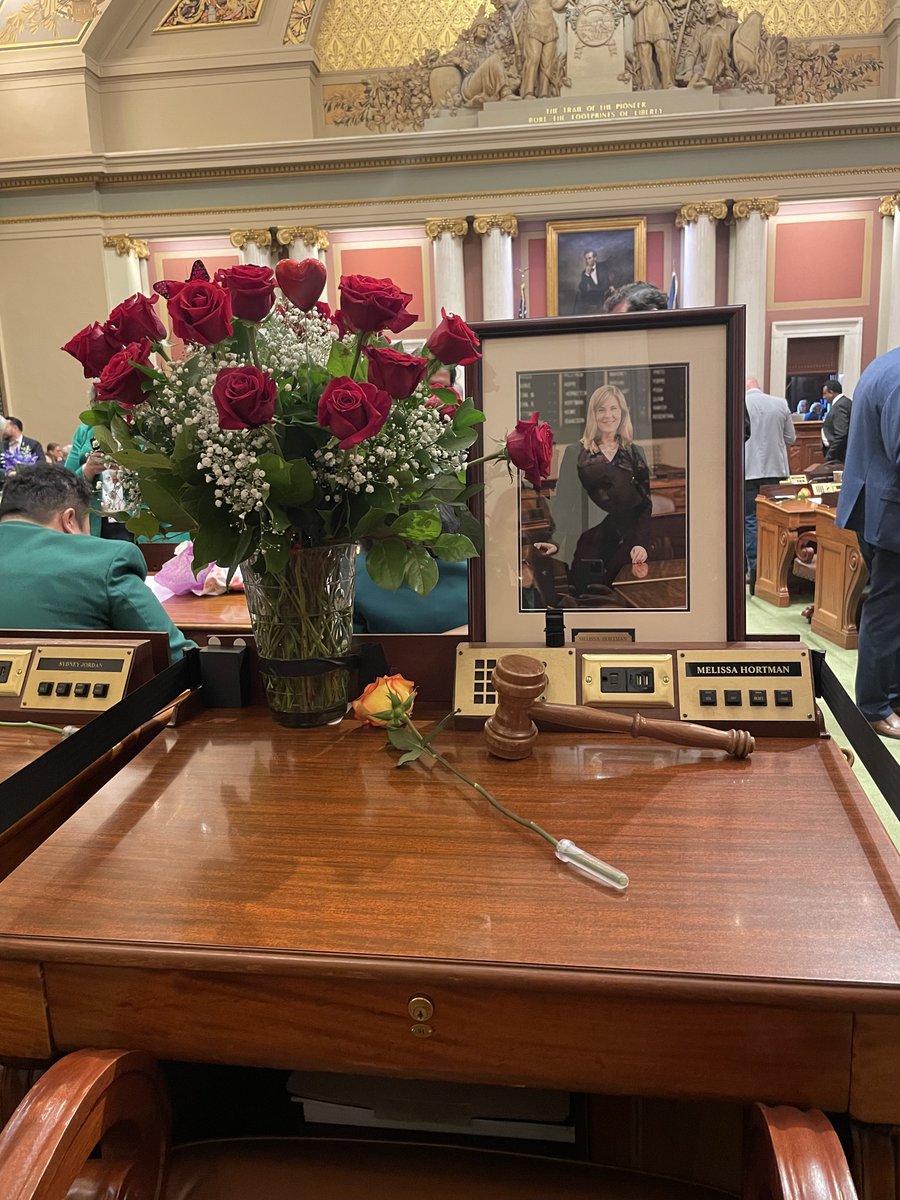 anquam62B's tweet photo. Today we gaveled in the 94th MN Legislature. I am proud to represent southside MPLS, and look forward to making real wins for 62B. Speaker Hortman's desk will remain a memorial throughout, a reminder of her leadership to bring care and civility to all our work at the capitol. https://t.co/DDOkJ3iV7A