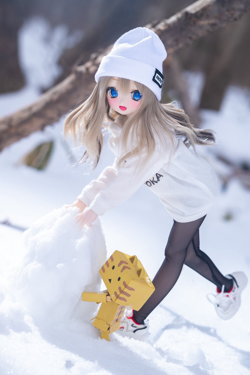 ハル『ころころコ〜ロコロ〜✨☃️育てて爆誕、ゆ〜きだ〜るま〜っ✨☃️🥳』

#あん娘
#ほかぽか服