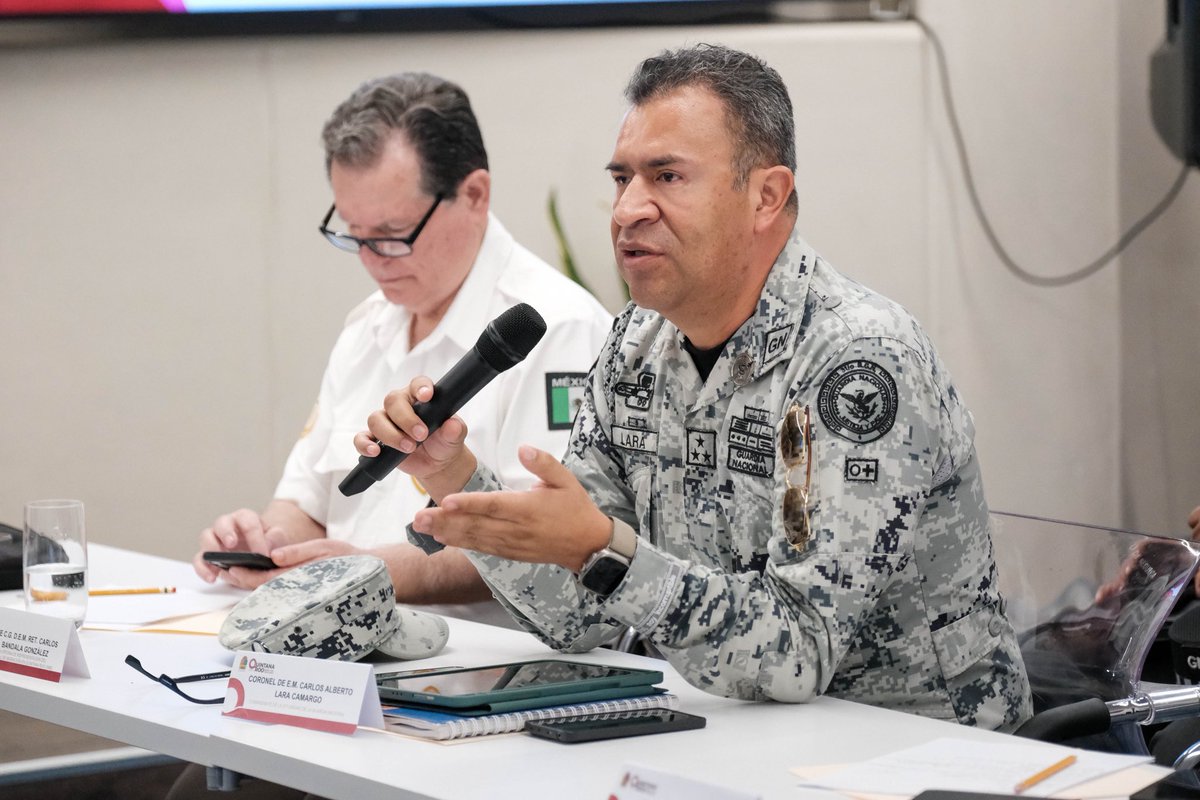 ✈️ Trabajamos en coordinación con el Instituto Nacional de Migración, el Grupo Aeroportuario del Sureste y autoridades de los tres órdenes de gobierno, para agilizar los filtros migratorios y reducir los tiempos de espera en la entrega de equipaje 🛄 en el Aeropuerto